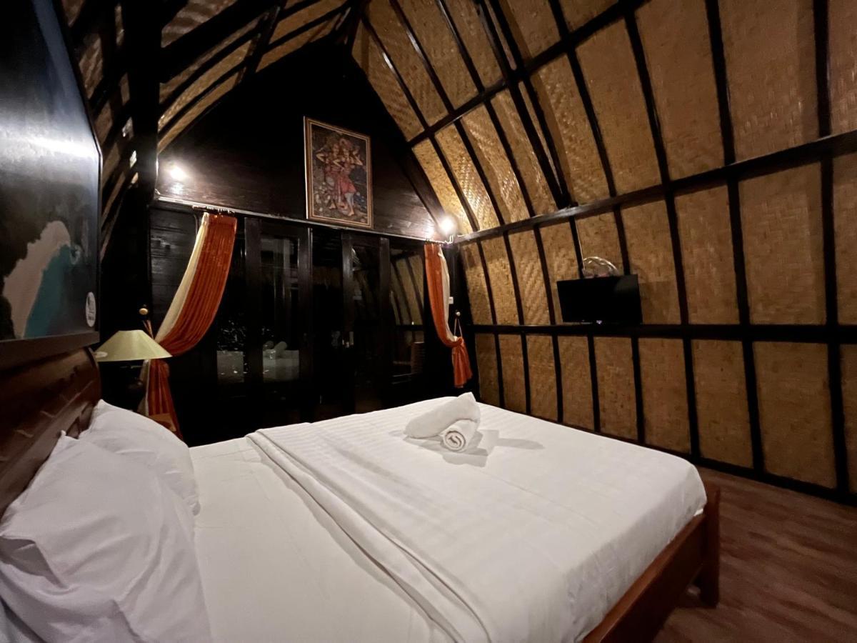 Holy Hills Bungalow Nusa Penida Batumadeg Eksteriør bilde