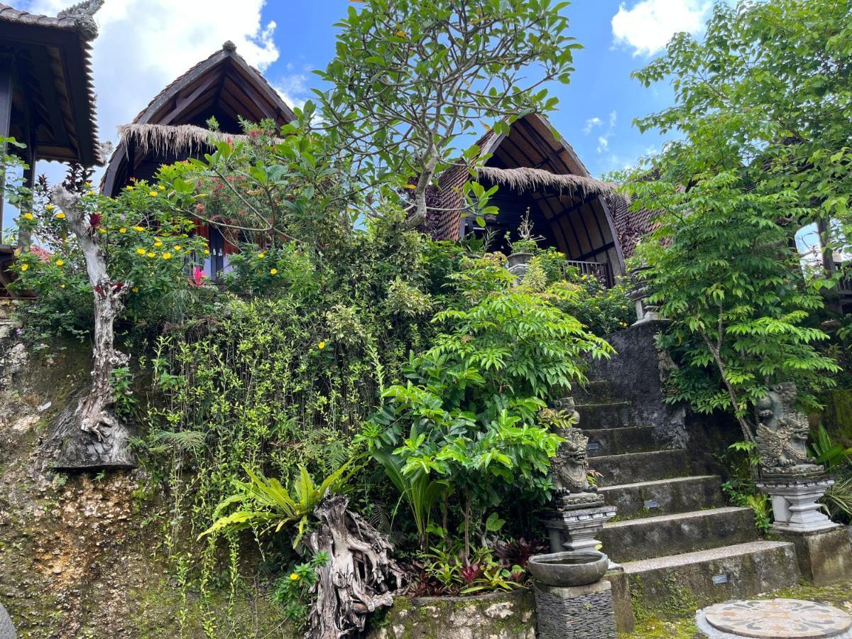Holy Hills Bungalow Nusa Penida Batumadeg Eksteriør bilde