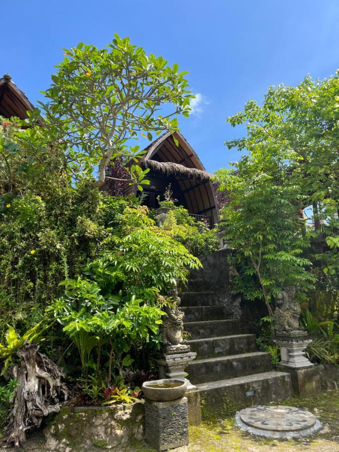 Holy Hills Bungalow Nusa Penida Batumadeg Eksteriør bilde