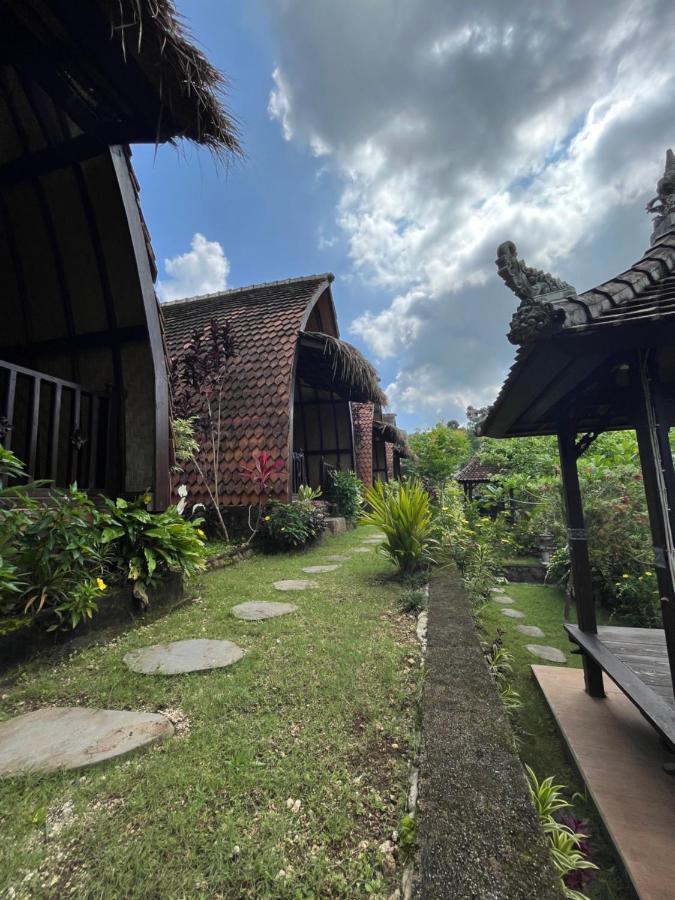 Holy Hills Bungalow Nusa Penida Batumadeg Eksteriør bilde